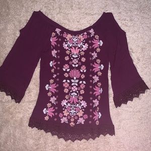 Burgundy with shades of pink and white flower, Key hole sleeves